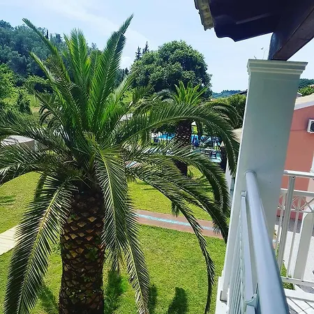 Corfustories Aparthotel 2*